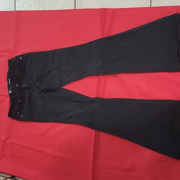 Level 99 Denim - LEVEL 99 FLARE JEANS.